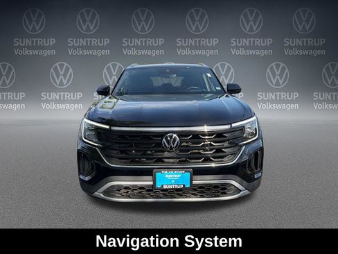 Used 2025 Volkswagen Atlas Cross Sport SEL AWD/4WD image 9