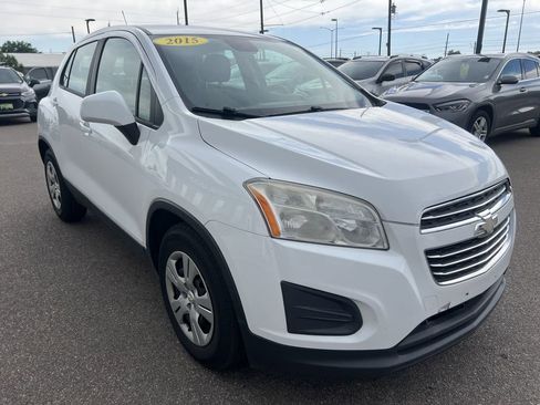 Used 2015 Chevrolet Trax LS w/ LPO, Cargo Package image 7