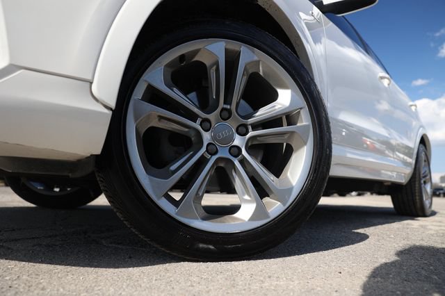 Used 2018 Audi Q3 2.0T Premium FWD image 32