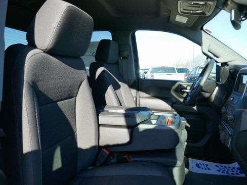 New 2026 Chevrolet Silverado 2500 Custom w/ Custom Value Package image 9