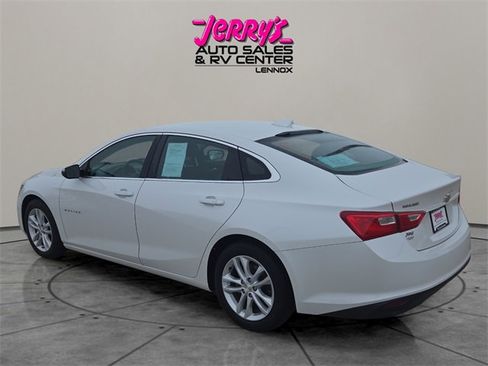 Used 2018 Chevrolet Malibu LT w/ Leather Package image 13