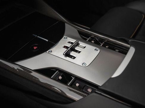 Used 2024 Ferrari Purosangue AWD/4WD image 50
