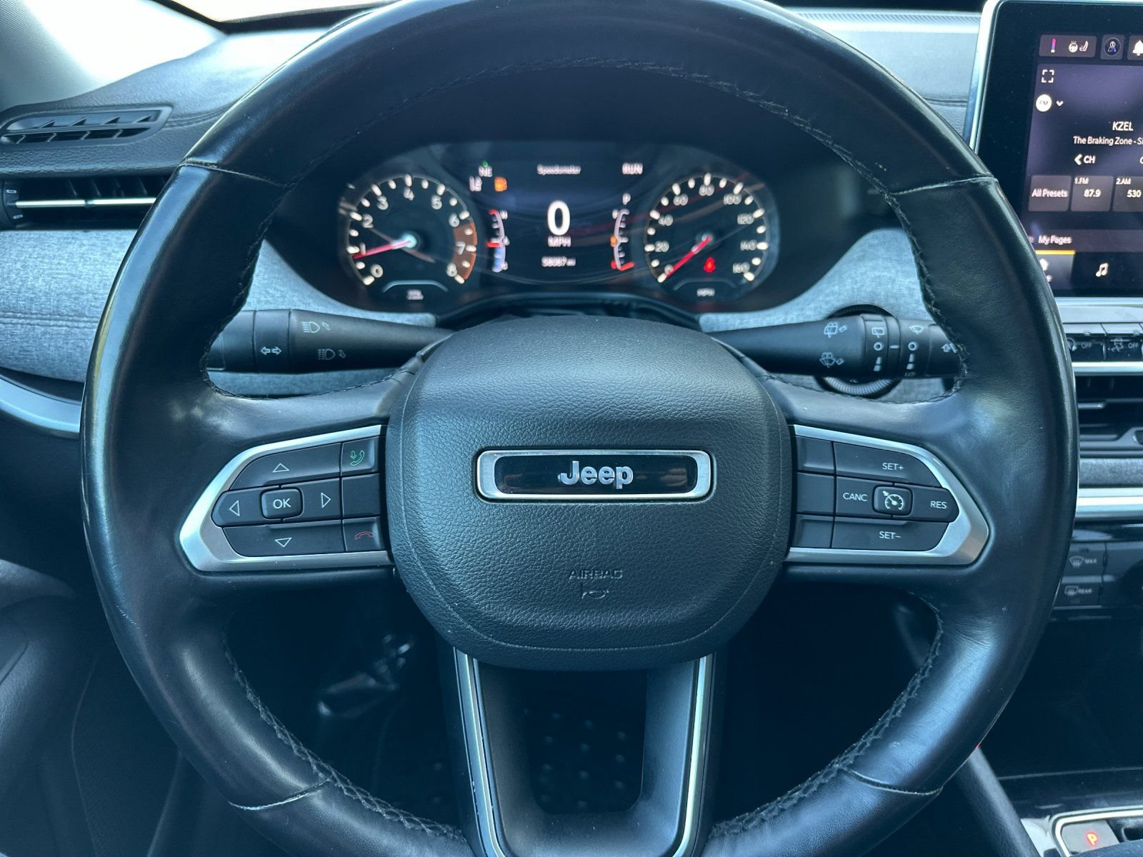 Used 2022 Jeep Compass Latitude AWD/4WD image 23