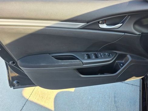 Used 2019 Honda Civic LX image 24