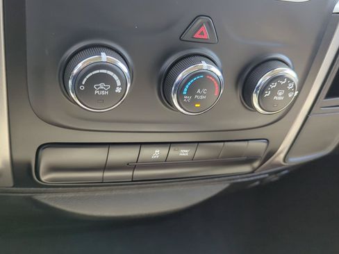 Used 2024 RAM 1500 Classic SLT AWD/4WD image 21
