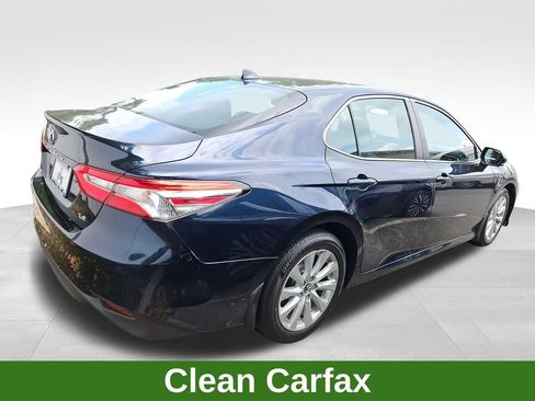 Used 2019 Toyota Camry LE FWD image 4