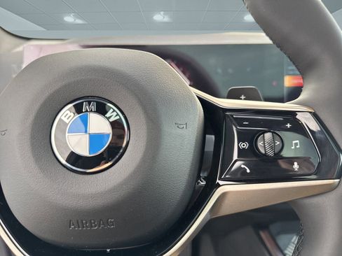 Used 2025 BMW X3 xDrive30i w/ Convenience Package image 29