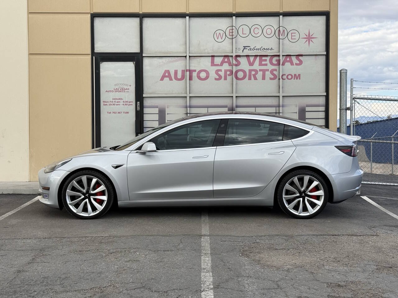 Used 2018 Tesla Model 3 Performance AWD/4WD image 33