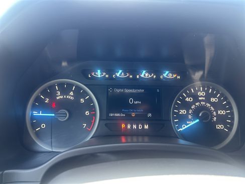 Certified 2019 Ford F150 XLT w/ Trailer Tow Package AWD/4WD image 19