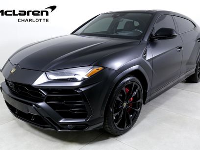 Used 2022 Lamborghini Urus