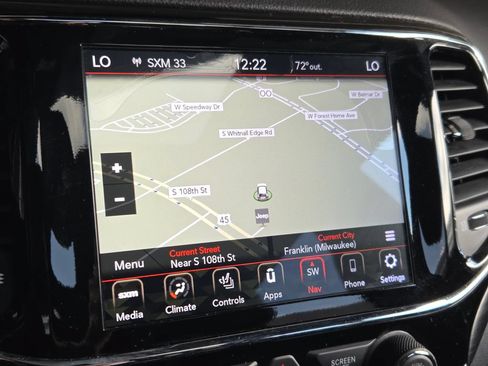 Used 2020 Jeep Grand Cherokee Altitude AWD/4WD image 2