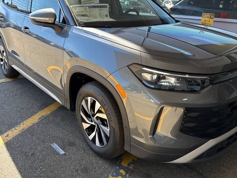 New 2026 Volkswagen Tiguan S AWD/4WD image 4