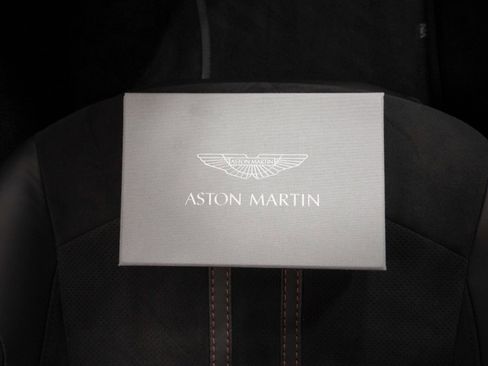 Used 2022 Aston Martin V8 Vantage Coupe image 62