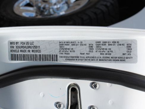 Used 2024 RAM 2500 Tradesman w/ Chrome Appearance Group image 43