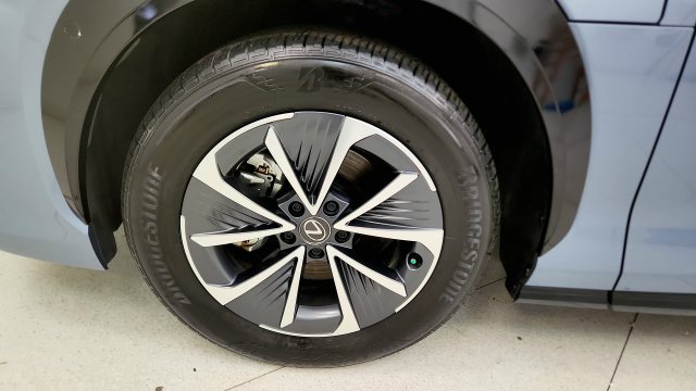 Used 2023 Lexus RZ 450e Premium w/ Technology Package AWD/4WD image 78