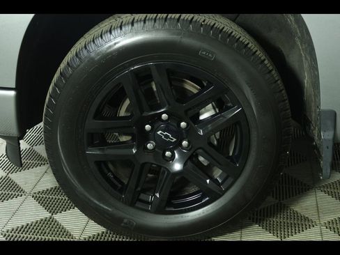 Used 2023 Chevrolet Silverado 1500 Custom w/ Rally Edition image 5