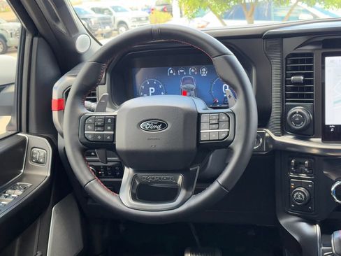 Used 2025 Ford F150 Raptor AWD/4WD image 25