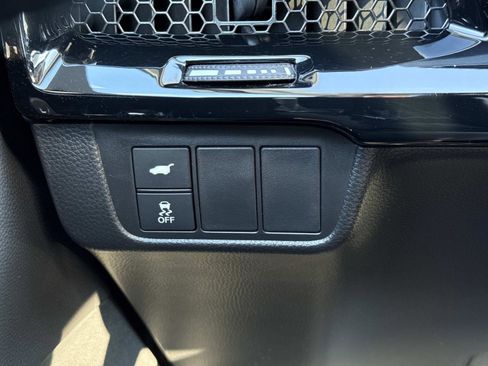 Used 2025 Honda CR-V EX-L image 13