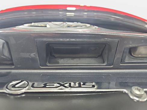 Used 2018 Toyota Prius Prime Advanced FWD image 16