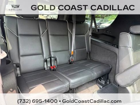 Used 2021 Cadillac Escalade ESV Premium Luxury w/ Driver Assist Tech Package AWD/4WD image 14