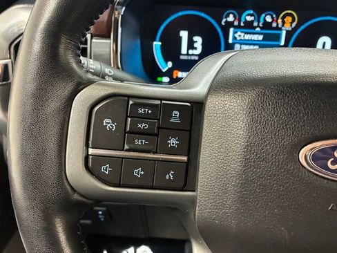 Used 2022 Ford F150 Lariat w/ Equipment Group 502A High AWD/4WD image 12
