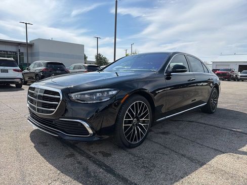 Used 2022 Mercedes-Benz S 580 4MATIC Sedan image 4