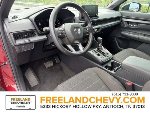 Used 2025 Honda CR-V Sport image 26