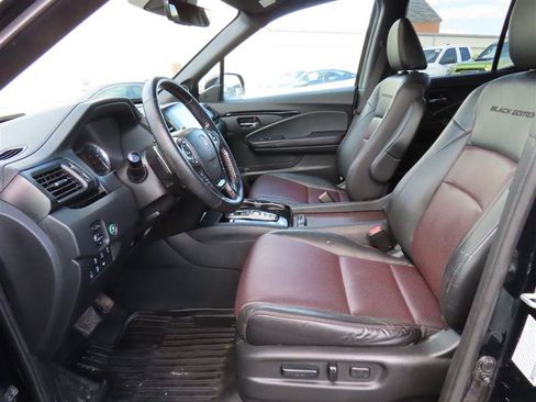 Used 2022 Honda Ridgeline Black Edition image 14