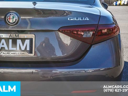 Used 2023 Alfa Romeo Giulia Veloce image 13