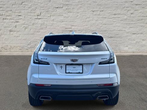 Used 2021 Cadillac XT4 Sport w/ Enhanced Visibility Package FWD image 4