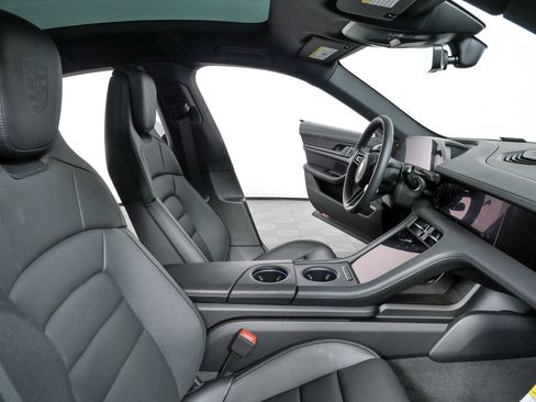 New 2026 Porsche Taycan RWD image 23
