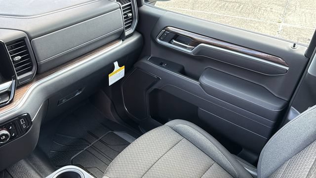 New 2026 Chevrolet Silverado 1500 RST RWD image 9