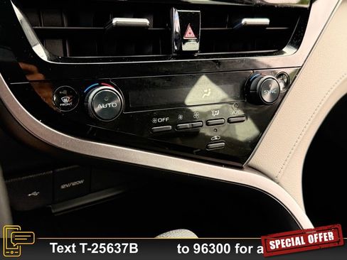 Used 2023 Toyota Camry LE image 20