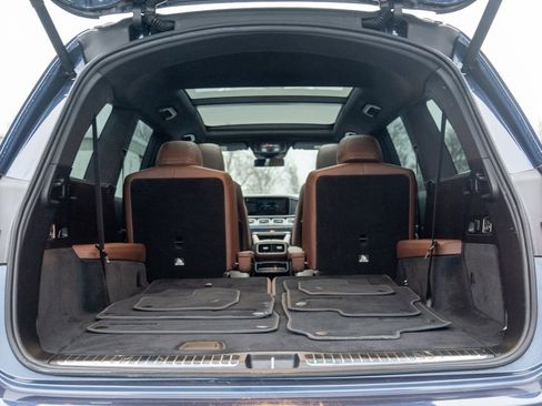 Used 2024 Mercedes-Benz GLS 450 4MATIC image 38