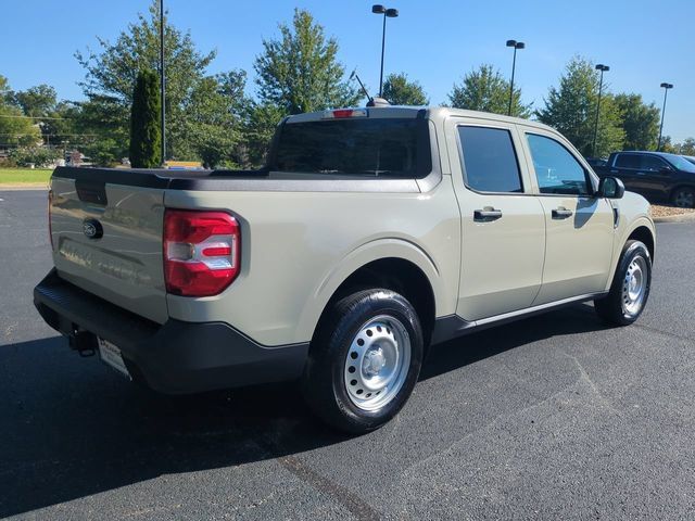 Used 2025 Ford Maverick XL w/ Equipment Group 102A AWD/4WD image 4