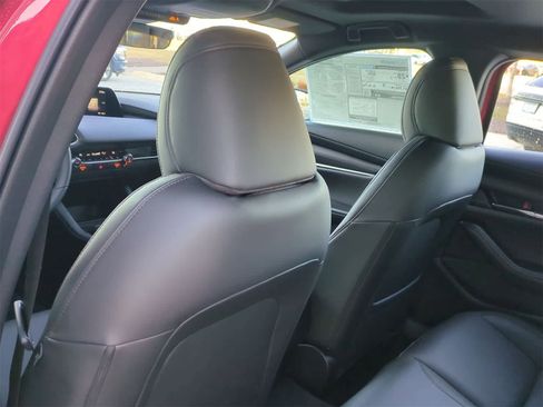 New 2026 MAZDA MAZDA3 2.5 S Hatchback w/ Premium Pkg image 17