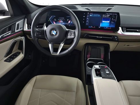 Used 2023 BMW X1 xDrive28i w/ Premium Package AWD/4WD image 19