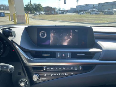 Used 2021 Lexus ES 350 F Sport image 21