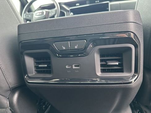 Used 2023 GMC Sierra 1500 AT4 w/ AT4 Premium Package image 47