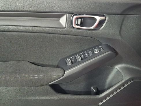 Used 2025 Honda Civic Sport image 14