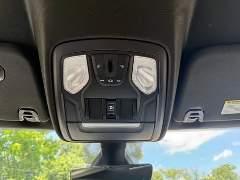 Used 2020 RAM 1500 Big Horn AWD/4WD image 38
