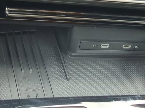 New 2026 Volkswagen Atlas SE image 25