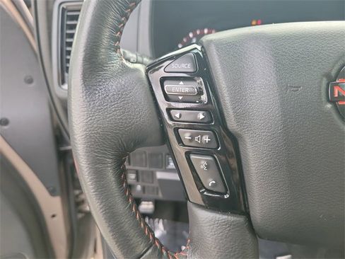 Used 2024 Nissan Frontier Pro-X w/ Pro Premium Package image 18