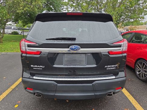Used 2024 Subaru Ascent Touring AWD/4WD image 5