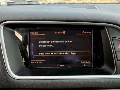 Used 2017 Audi Q5 2.0T Premium Plus w/ Technology Package image 19