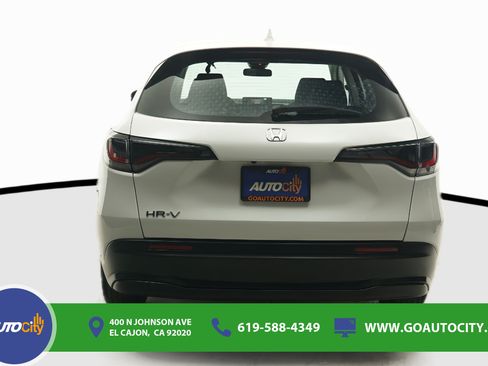 Used 2024 Honda HR-V LX image 12