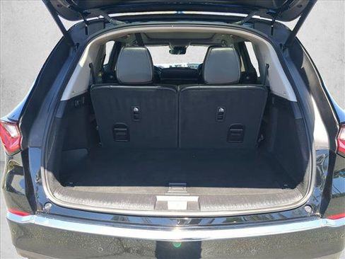 Certified 2025 Acura MDX w/ Technology Package FWD image 6