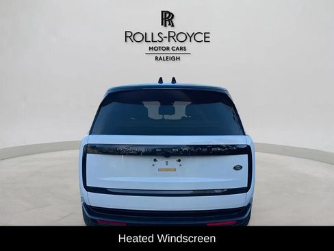 Used 2023 Land Rover Range Rover SE image 6