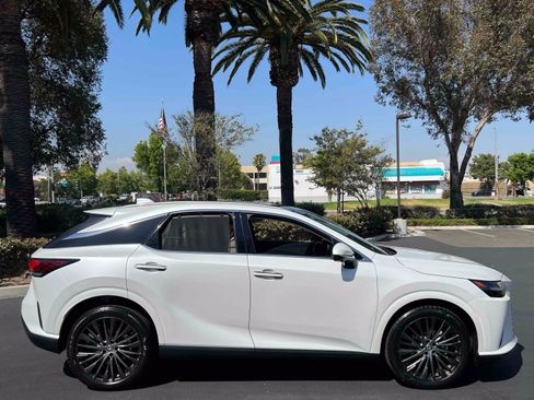 Used 2023 Lexus RX 350 w/ Cold Area Package AWD/4WD image 69