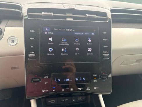 Used 2023 Hyundai Tucson SEL w/ Convenience Package FWD image 11